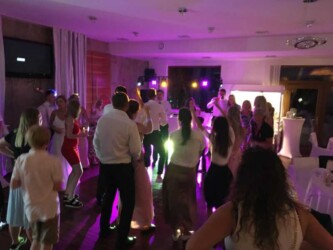 DJ na svatbu 59 svatební dj u holubů čeladná
